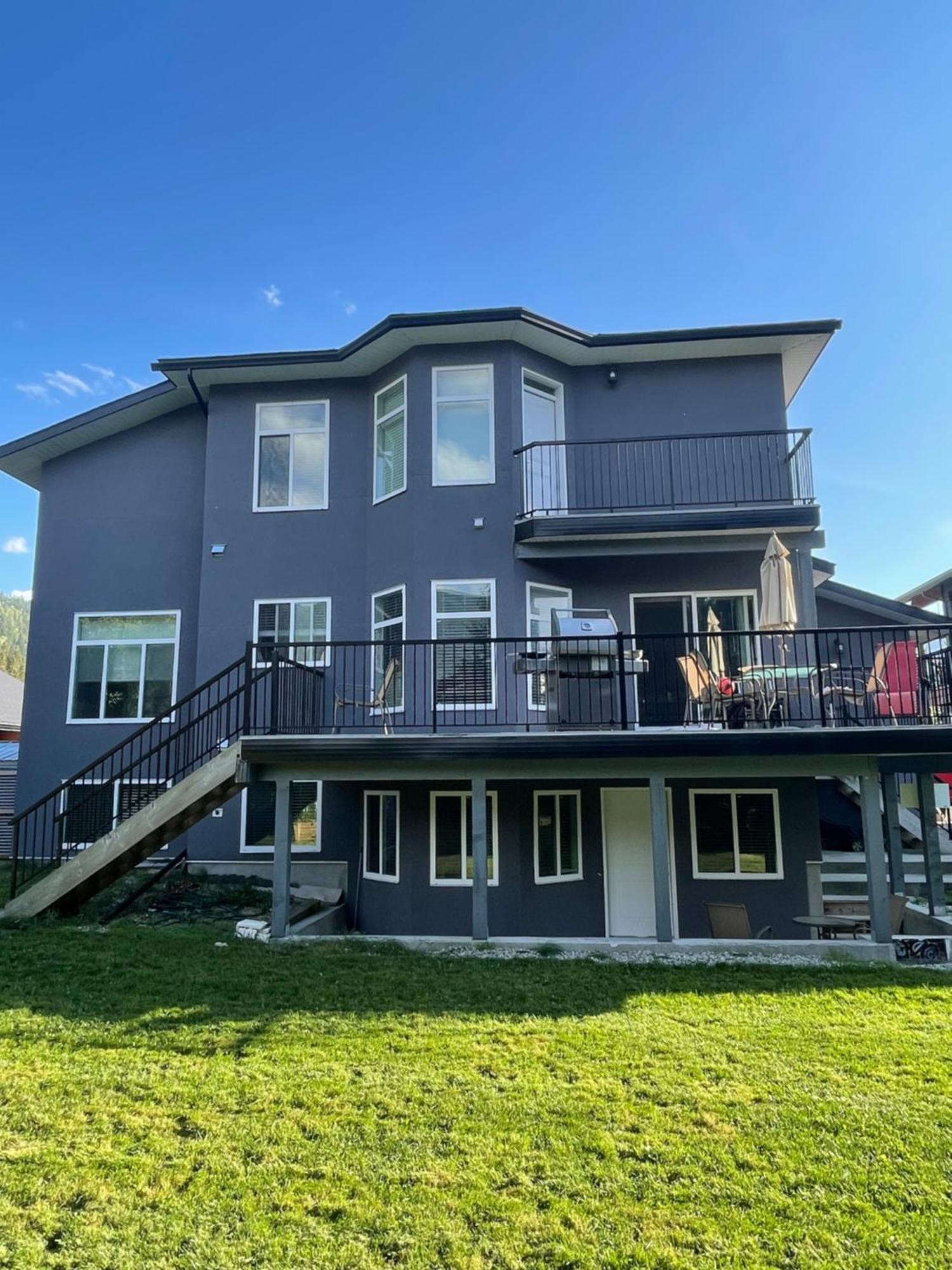 2 Bedroom Suite With Full Kitchen Revelstoke Esterno foto