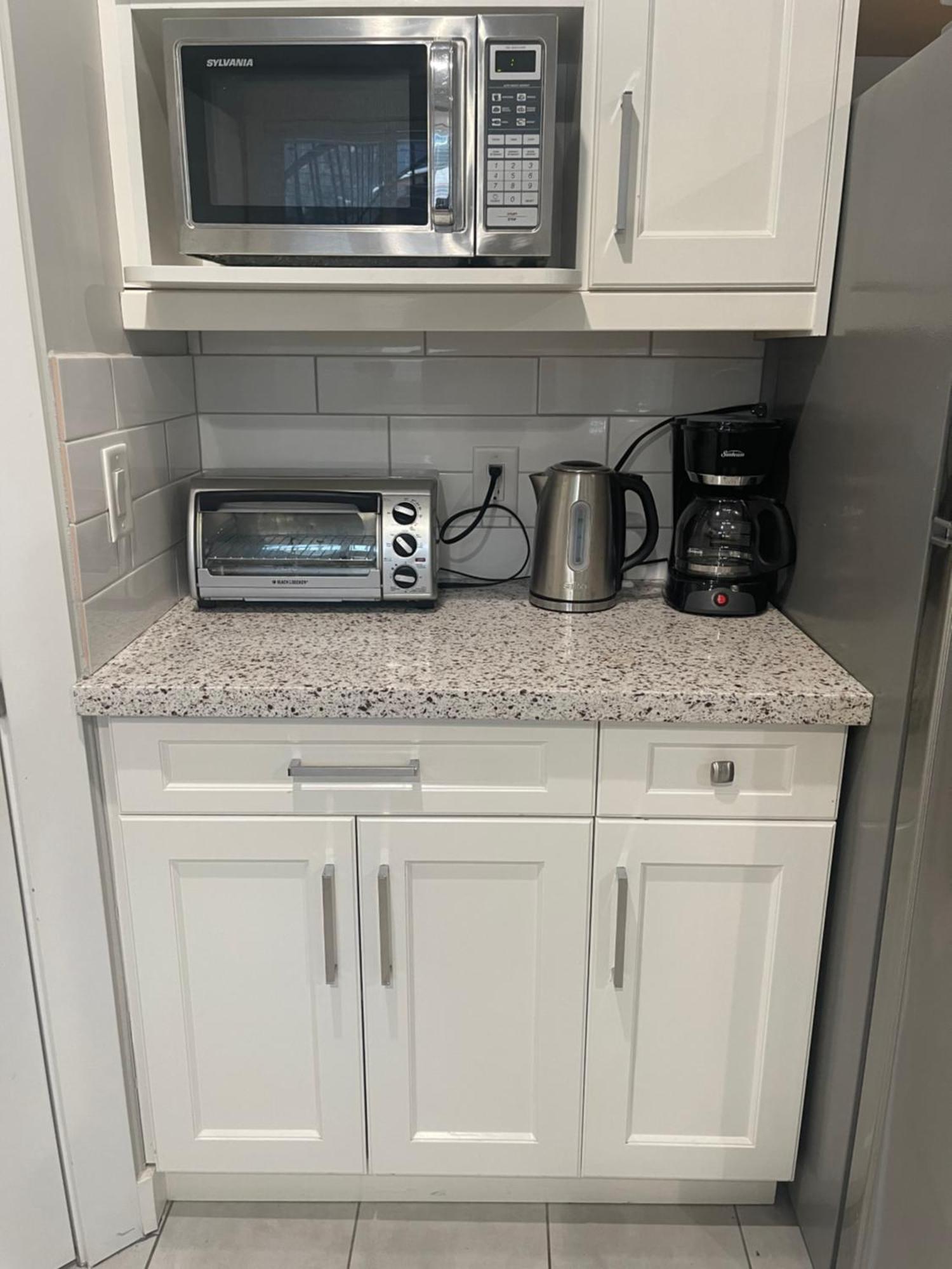 2 Bedroom Suite With Full Kitchen Revelstoke Esterno foto
